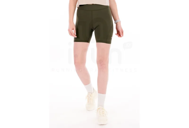 Circle Circle Get Shorty