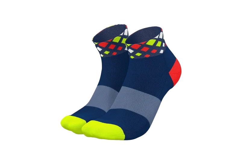 INCYLENCE INCYLENCE Crystals Short