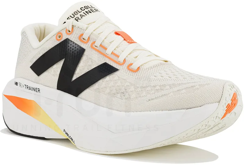New Balance FuelCell SuperComp Trainer V3