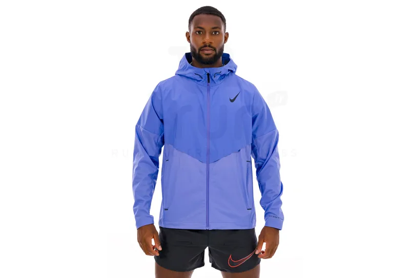 Nike Storm-FIT ADV AeroSwift