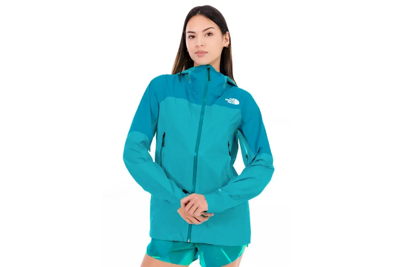 The North Face Signal 2.5L DryVent